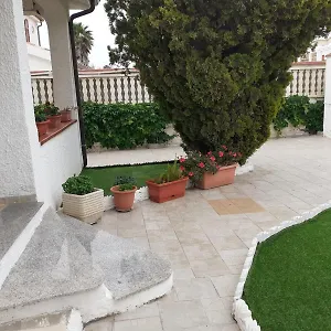 https://casa-vacanze-arcobaleno-piano-vista-mare.sicilyhotelsitaly.net